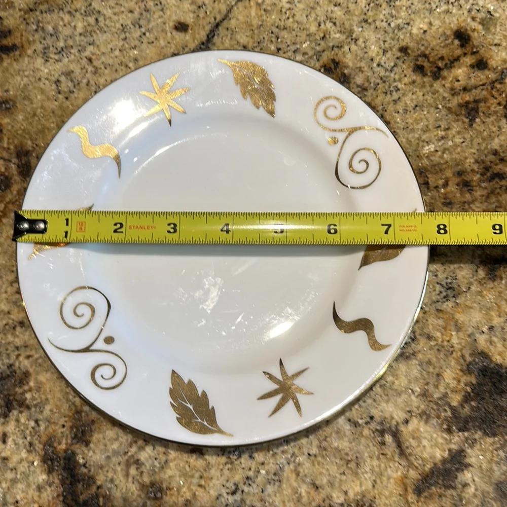 Pier 1 set of 3 plates